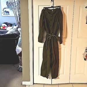 Old Navy sz L Denim Jumpsuit